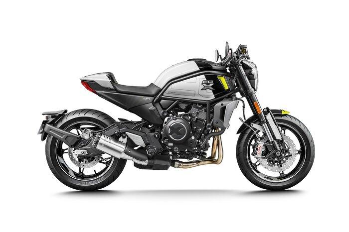 700CL-X SPORT Nebula White